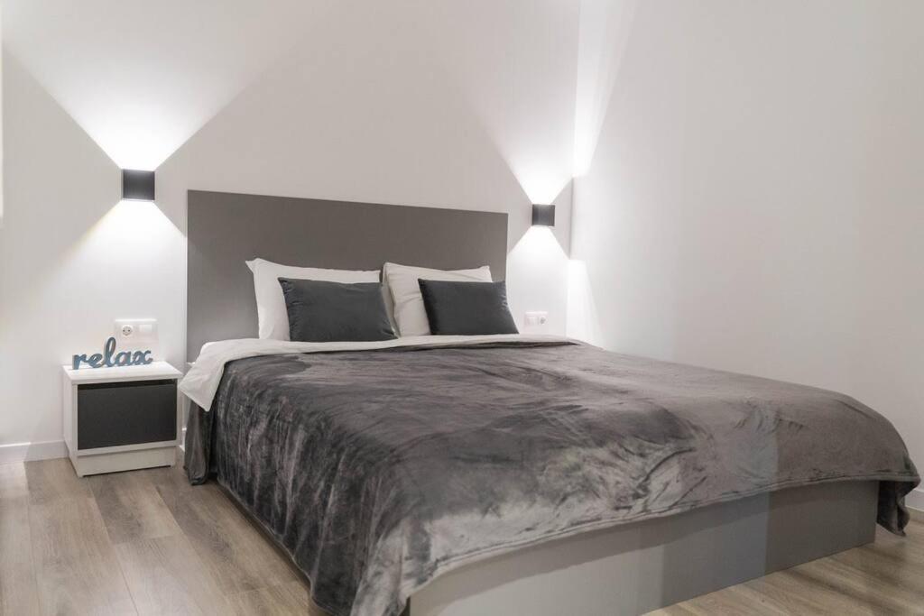Апартаменти Rentwill Blue
