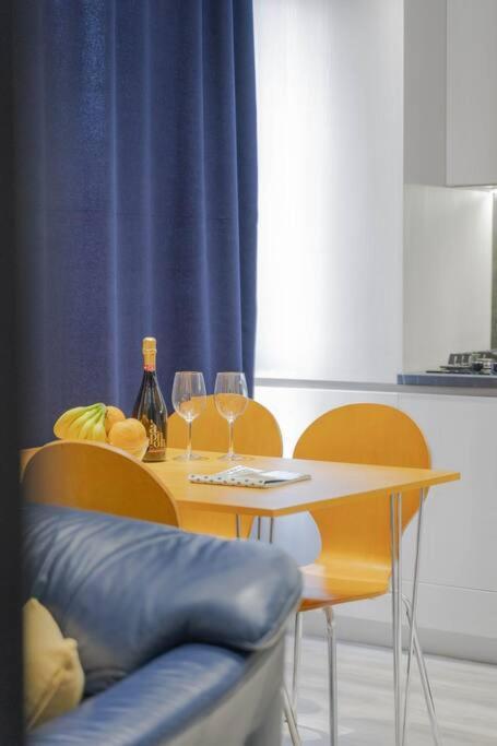 Rentwill Blue Апартаменти
